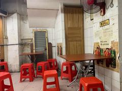丸子阿姨-威邵鸡煲(西华路总店)