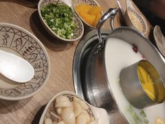 -江小渔鲜鱼火锅(冠亚星城店)