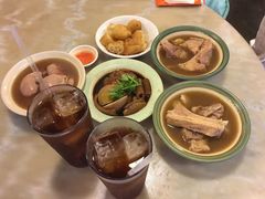 -黄亚细肉骨茶(仰光路店)