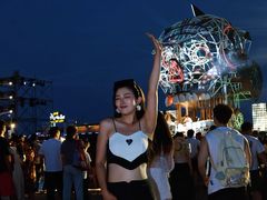 -北戴河碧螺塔海上酒吧公园