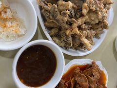 -满口香饭店