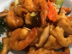 -鑫真味私房菜馆