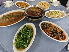 -老太婆饭店(新富路店)