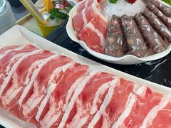 肥牛乌鸡卷组合-鲜货俚·现切牛肉·野生菌原生态火锅(西城永捷生活广场店)