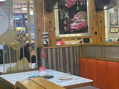 -尚品海鲜肥牛自助火锅(湖明店)