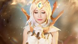 -星元素cosplay动漫摄影写真工作室