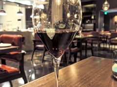 -恰餐厅及酒吧 CHAR Bar & Grill (北京丽都皇冠假日店)