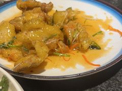 -靠山屯东北农家菜(八龙桥雅苑店)