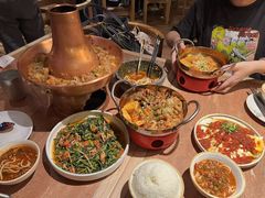 -浩海火燒雲傣家菜(芮欧百货店)