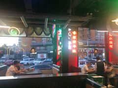 -路边边.炒菜烧烤.音乐餐厅(良乡长虹店)