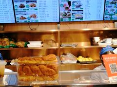 -护国寺小吃店(红莲南路店)