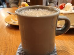 手冲咖啡-三花屋 Mihhanaya