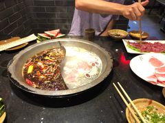 -宽板凳老灶火锅(南礼士路店)