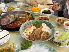 -赵美丽·重庆社区火锅·直营店(火车东站·中豪国际店)