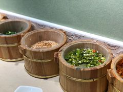 -丽丽三鲜螺蛳粉(田林路店)