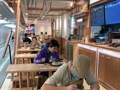 大堂-小满手工粉(上海新世界城店)