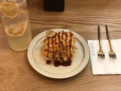 -半勺舒舒生日蛋糕店