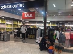 -Adidas(东荟城店)