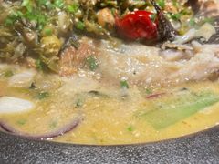 -鸣记脆皮烤鱼·海鲜烤鱼(三八广场店)