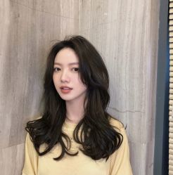 -AYO SALON