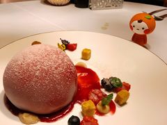 冷冻覆盆子气球-牛排家(北京长安街英皇集团中心店)
