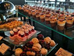 -澳门旅游塔360°旋转餐厅(南湾湖广场店)