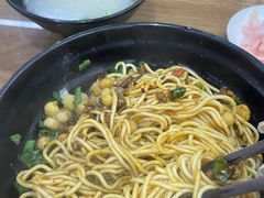 -耙豌豆重庆小面