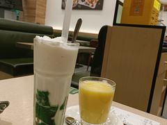 -佰搭果·广式茶餐厅(西华路店)