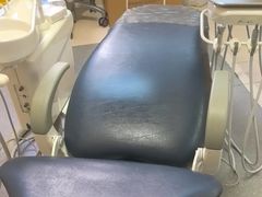 -上海仁爱医院口腔科 · 种植