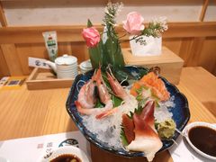 -鳗鲔料理小馆