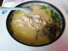 招牌黄鱼面-明呈黄鱼面馆(斜土路店)