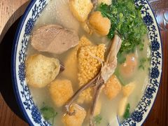 小潘特色鸭血粉丝汤-小潘记鸭血粉丝汤
