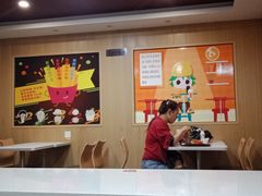 -华莱士·全鸡汉堡(艳粉店)