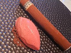 雪茄巧克力-翡翠36餐厅(浦东香格里拉店)