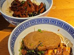 -沪西老弄堂面馆(定西路店)