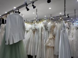 点击看大图 -苏菲雅婚纱摄影(环城南路店)