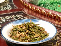 肉丝炒蕨菜-草原明珠大酒店蒙餐