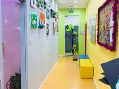 -想象乐创意早教托育中心(殷高西路店)