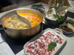 -椰子湾·海南火锅·糟粕醋·椰子鸡(正大广场店)