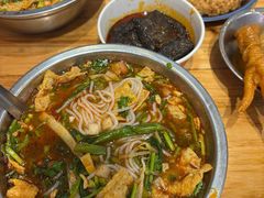 -柳州肥姨妈大骨螺蛳粉(老闵行店)