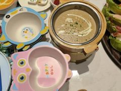 -水桶王国主题餐厅·聚会·生日派对·亲子活动·家庭套餐(亚龙湾希尔顿店)