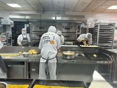 -鲍师傅糕点(青年汇店)
