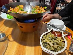 -聚鑫朋酸菜肥肠(文艺路口店)