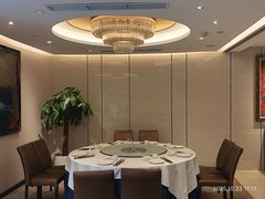 -皇朝尊会(龙之梦大酒店)