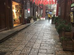 -隔壁老王·家常云南菜(花巷店)
