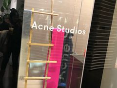 -Acne Studios(芮欧百货店)