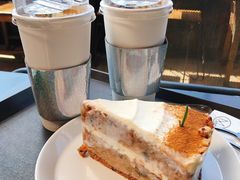 胡萝卜蛋糕-Cafe Aewol Monsant