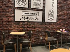 -汉堡王(大连柏威年餐厅店)