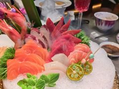 -海派悦庭·海胆烧麦·新融合菜(凯德广场店)