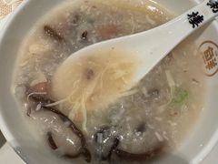 -滋粥楼·顺德菜(番禺广场总店)